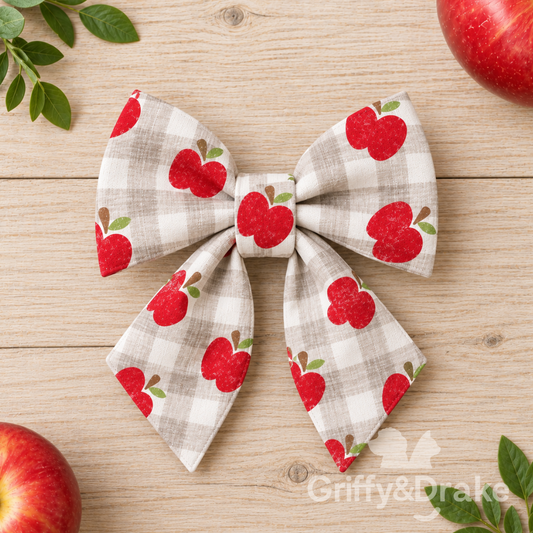 Apple of My Eye Sailor Bow
